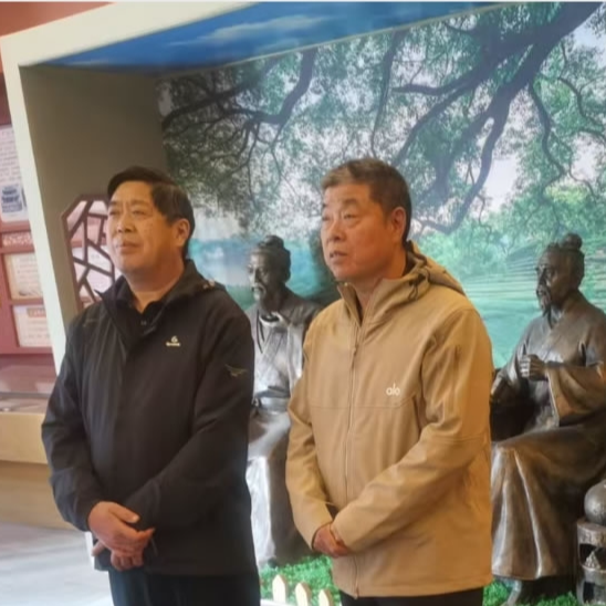 石光功到卢仝文化研究会参观指导